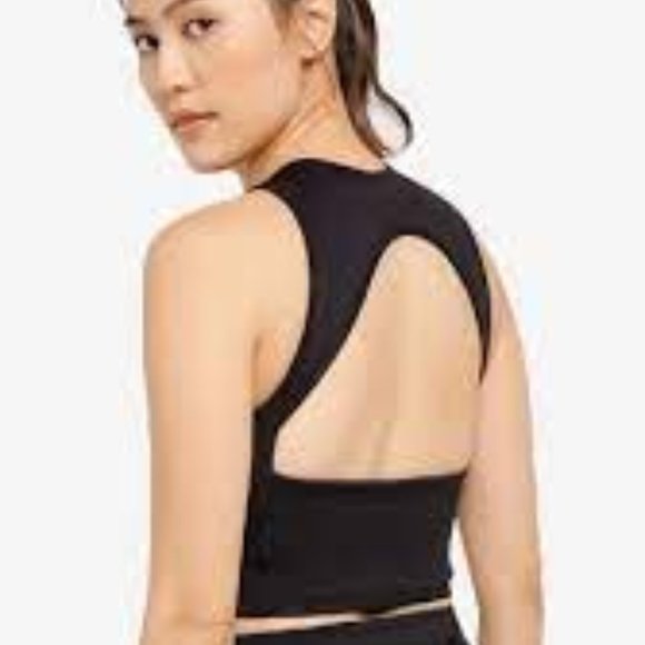 Brand New Adidas black open-back HYPERGLAM TRAINING TOP - Picture 9 of 9